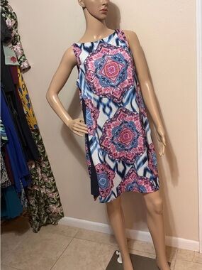 Vince Camuto Ikat Sleeveless Medallion Print Shift Dress - Pink & Blue